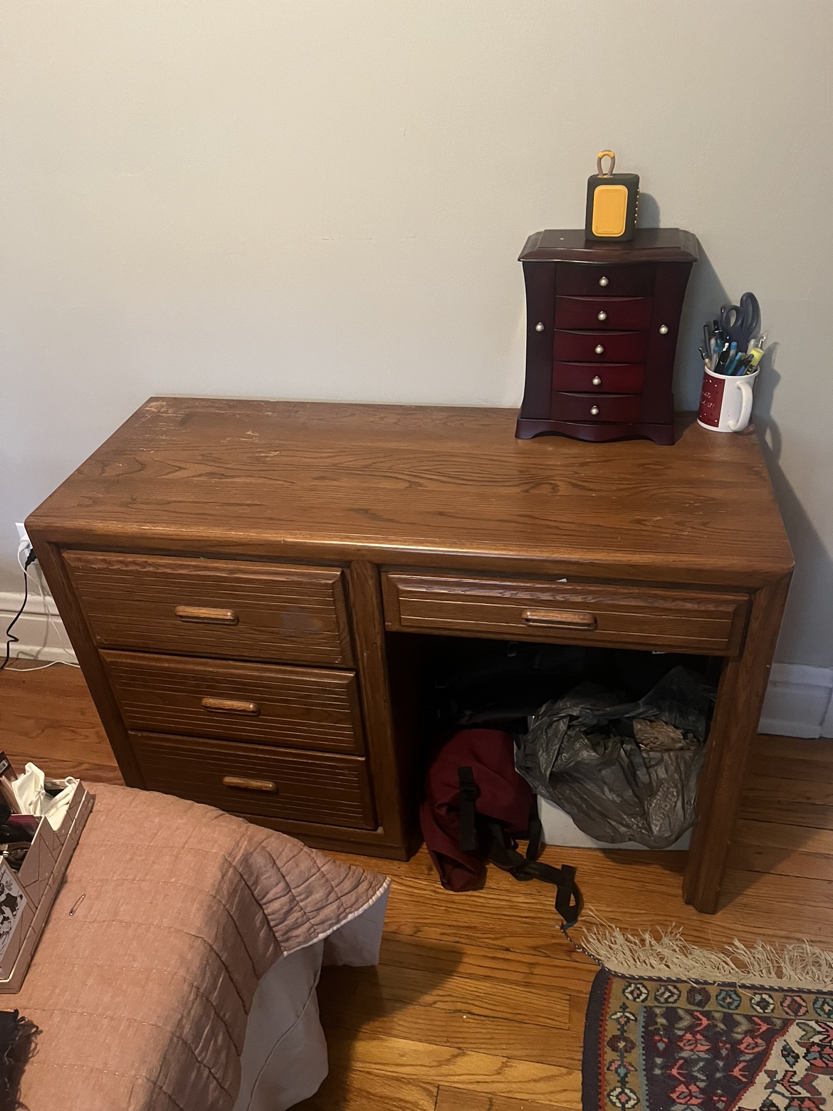 Classic wooden desk - photo 2