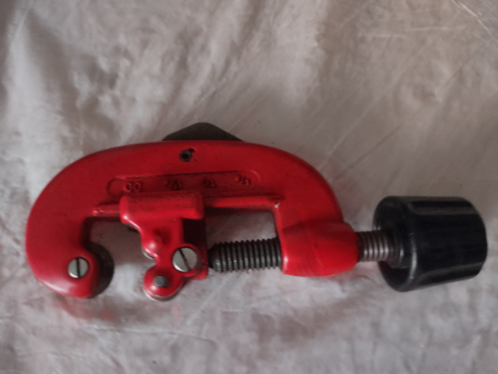 Super-Ego Pipe Cutter With Folding Blade Made In Spain - photo 3