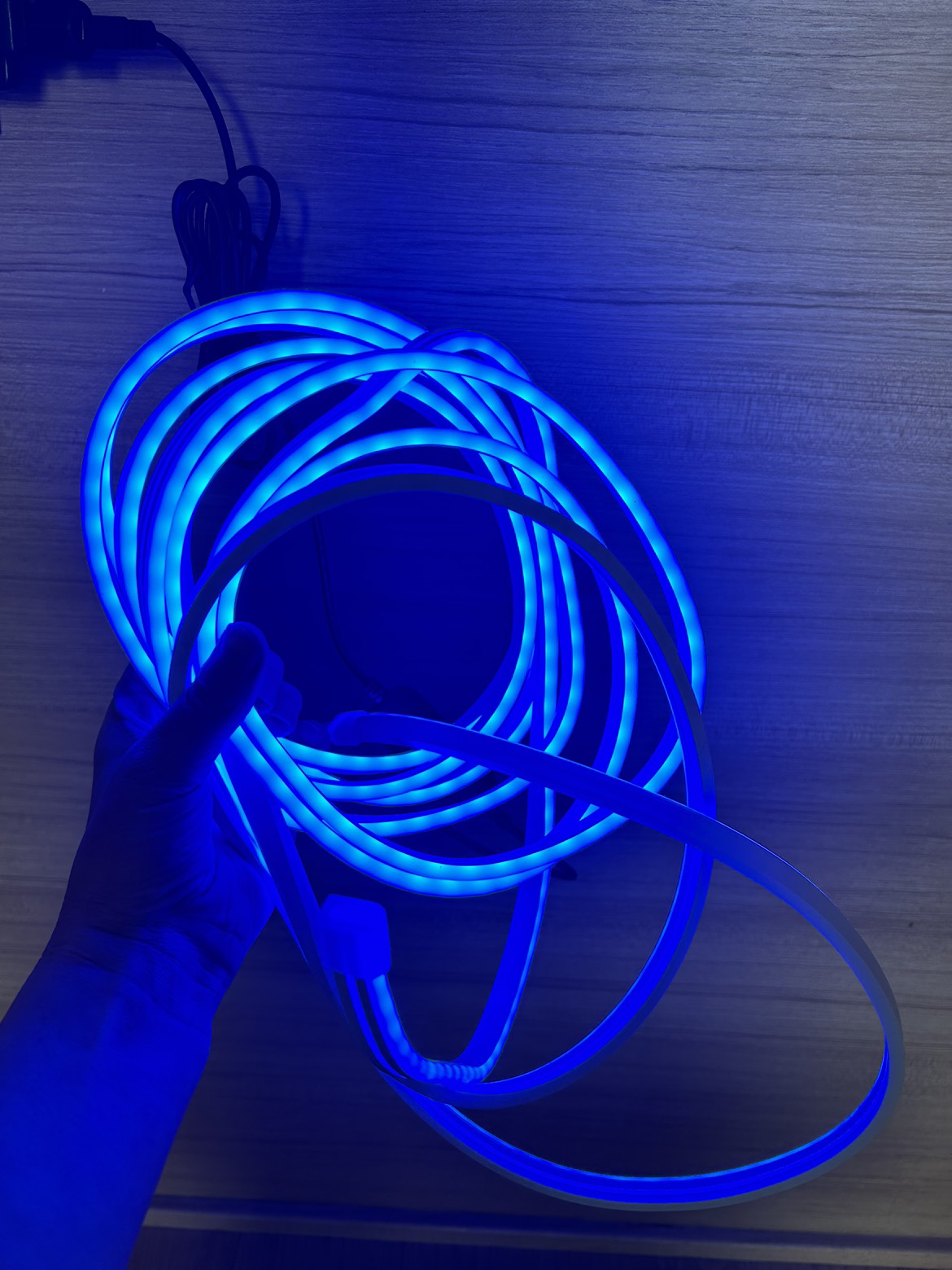 Monster Smart Neon LED Light Strip -16.4 ft - photo 4