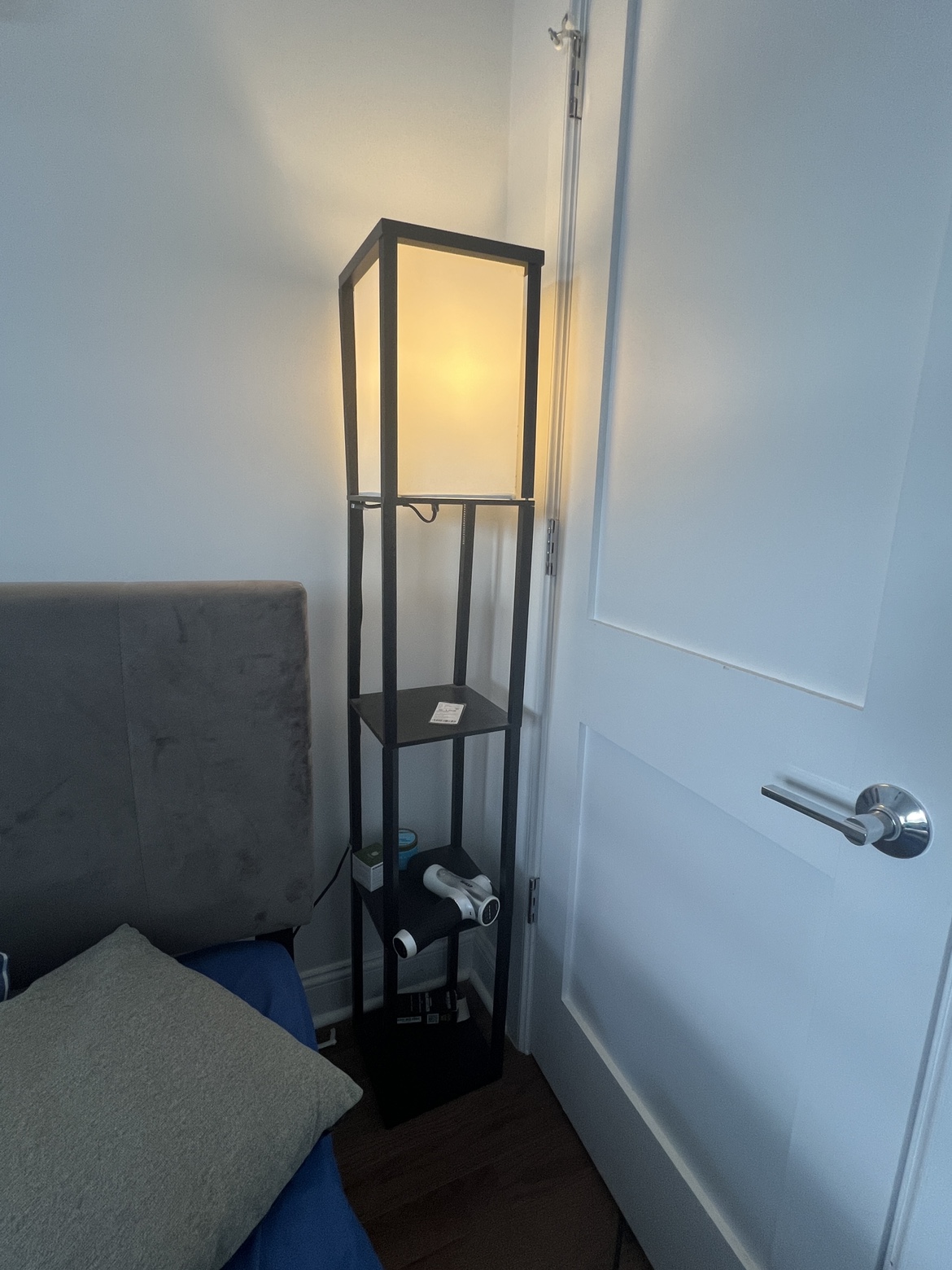 Night lamp with side table - photo 3