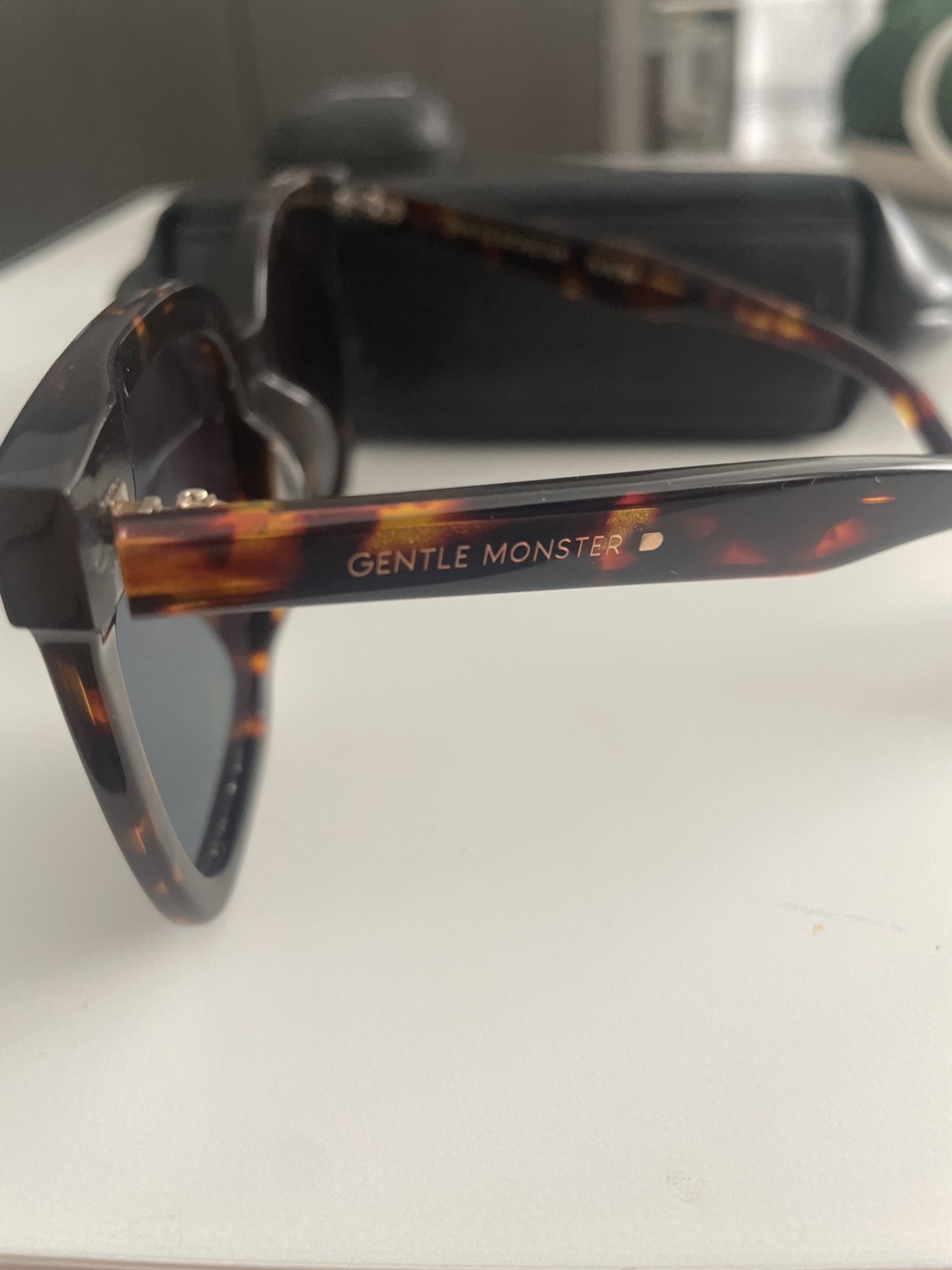 Gentle Monster Sunglasses - photo 3