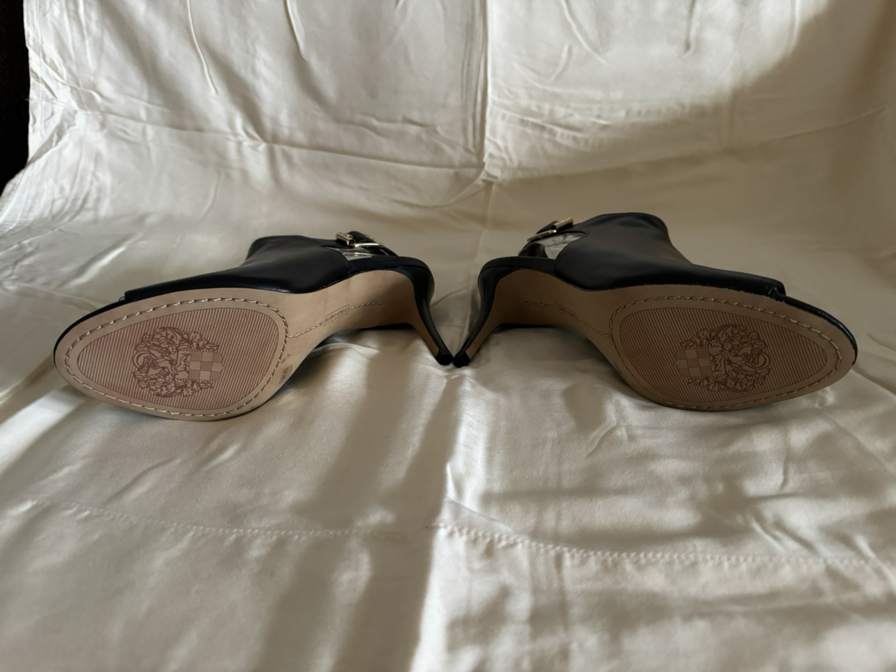 Vince Camuto Nissah heels black nappa - photo 3