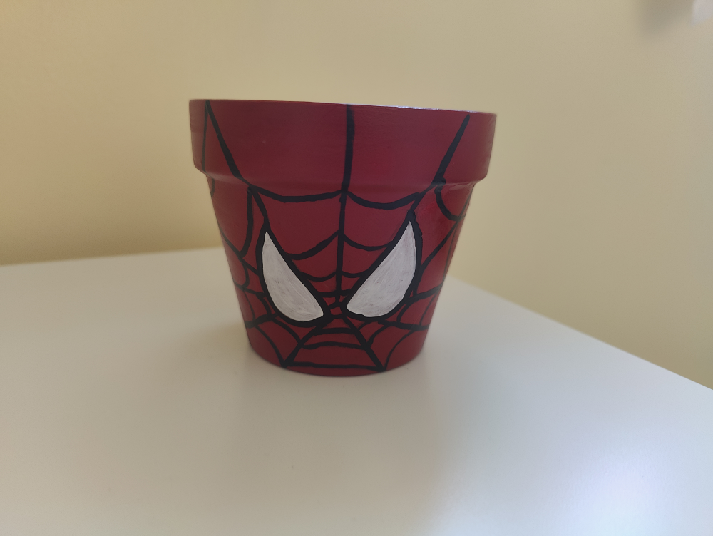 Hand painted pot - Spiderman #freecycle - photo 2