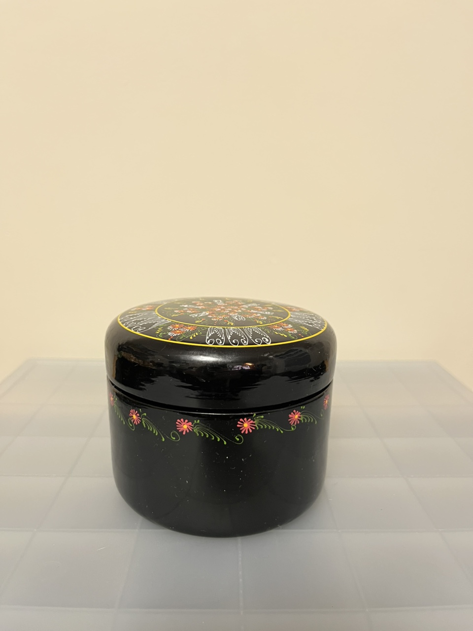 Round Trinket Container image indicator(7)