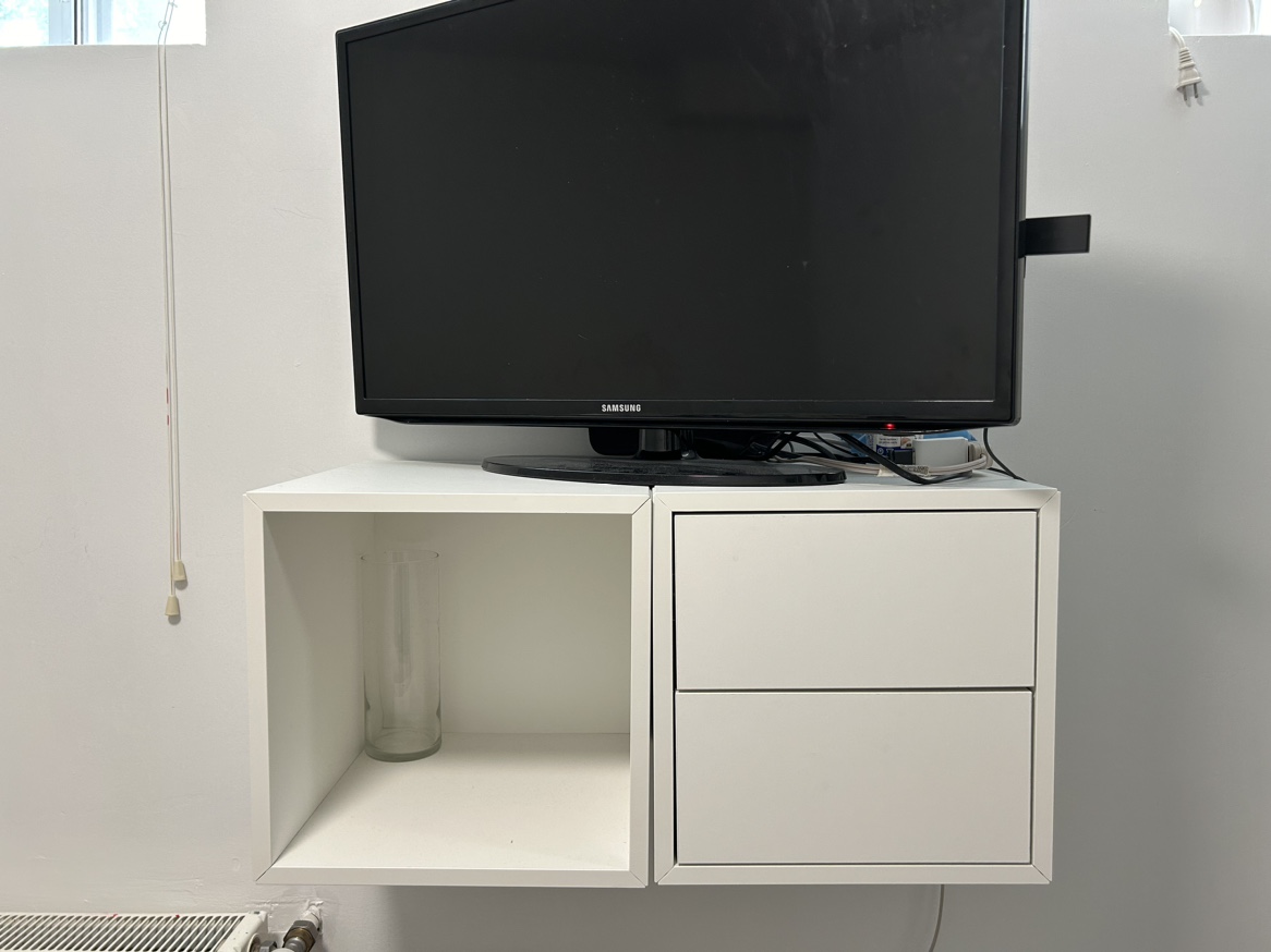 IKEA eket wall mount storage - photo 2