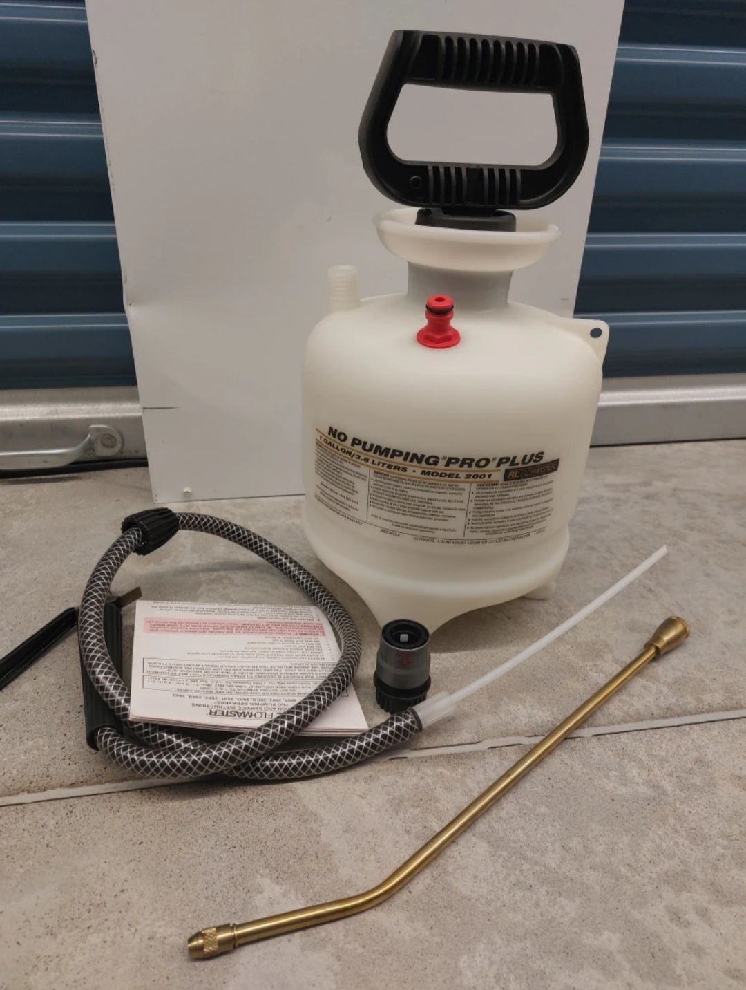 RL Flo-Master Sprayer 1 Gallon Translucent White Polyethylene image indicator(7)