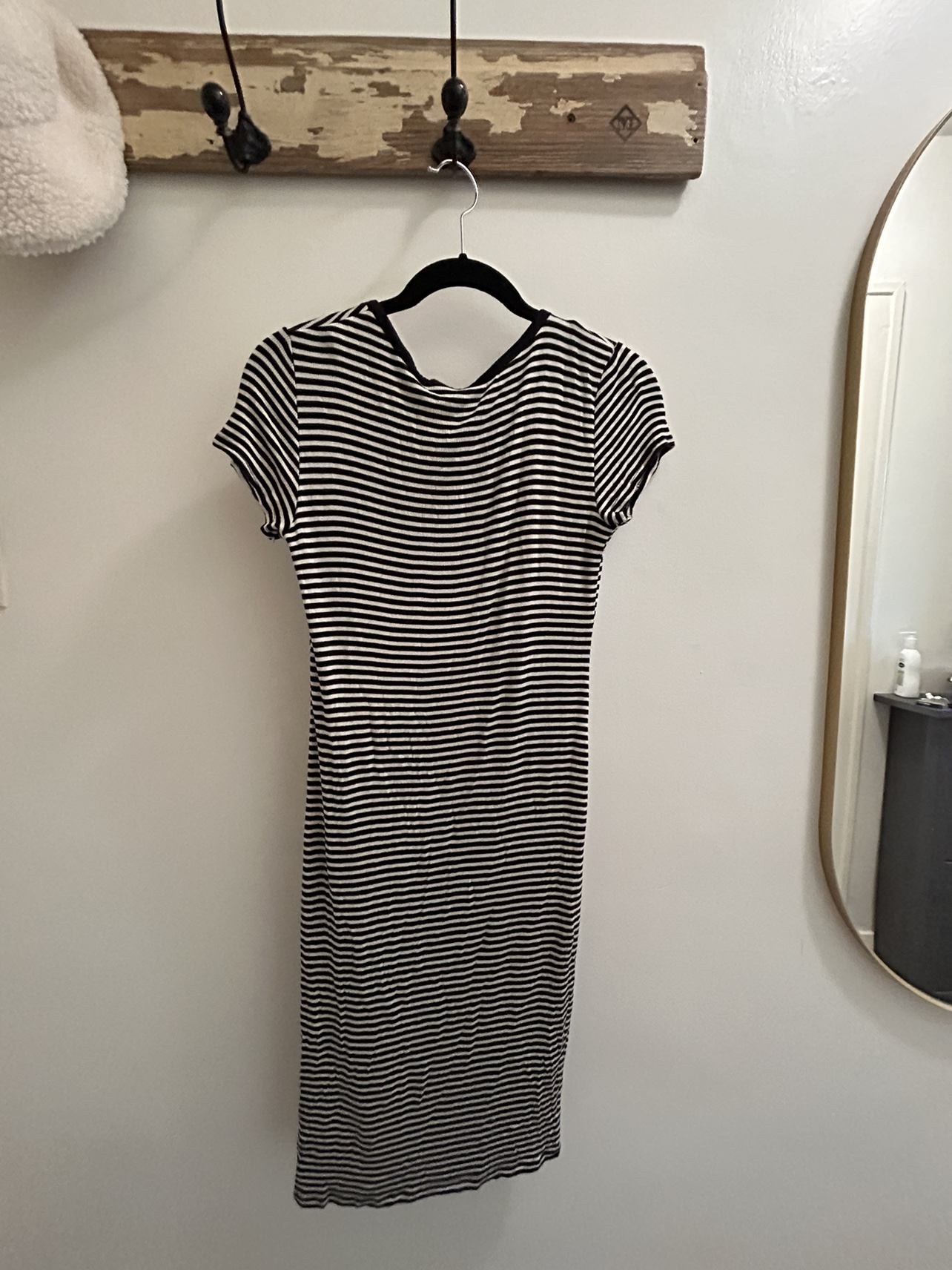 Black and White Striped Dress image indicator(3)
