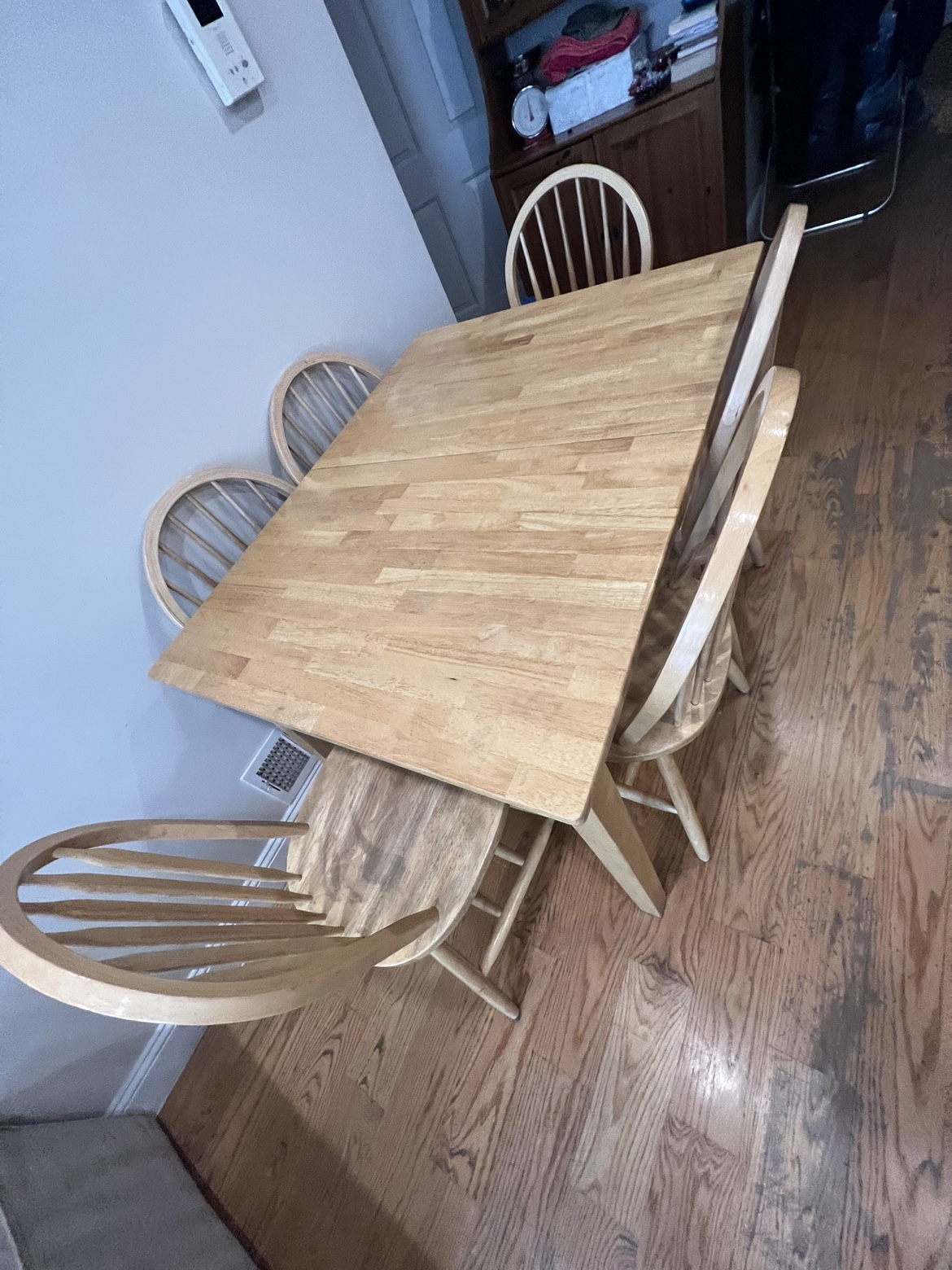 Kitchen table