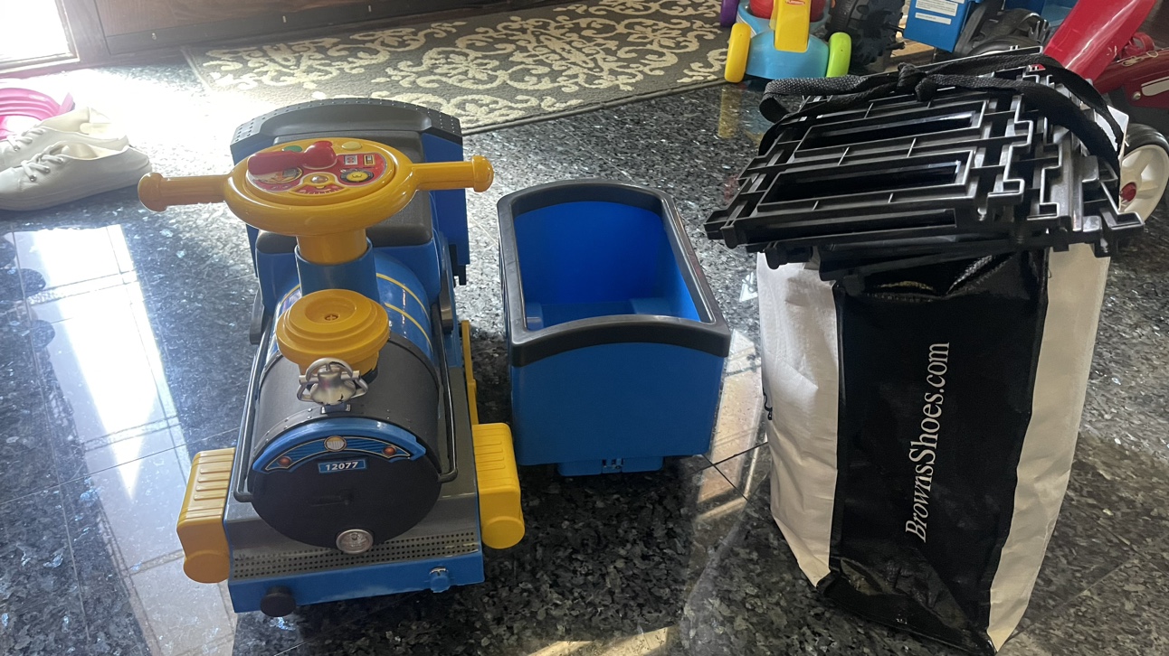electric train set for toddlers - photo 2