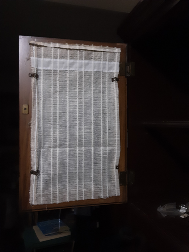 Moving sale Buffet & Hutch image indicator(6)