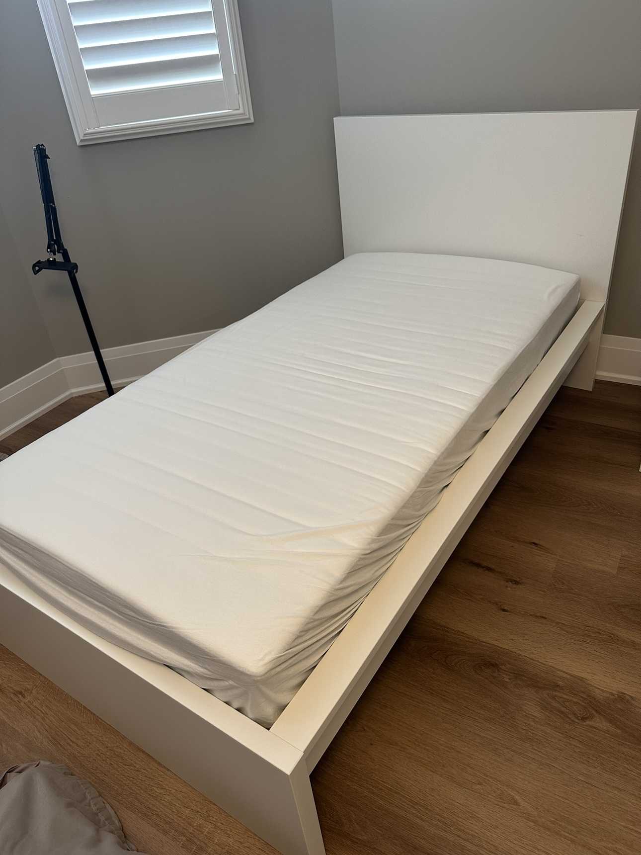 White bed and mattress. (Twin size)