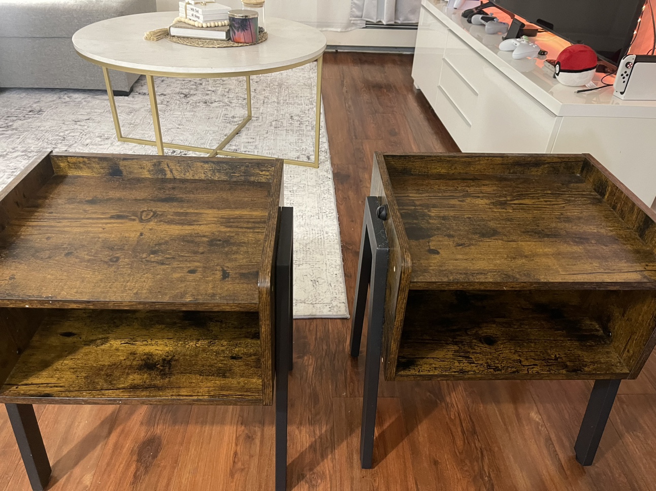 Nightstands (2) - photo 3