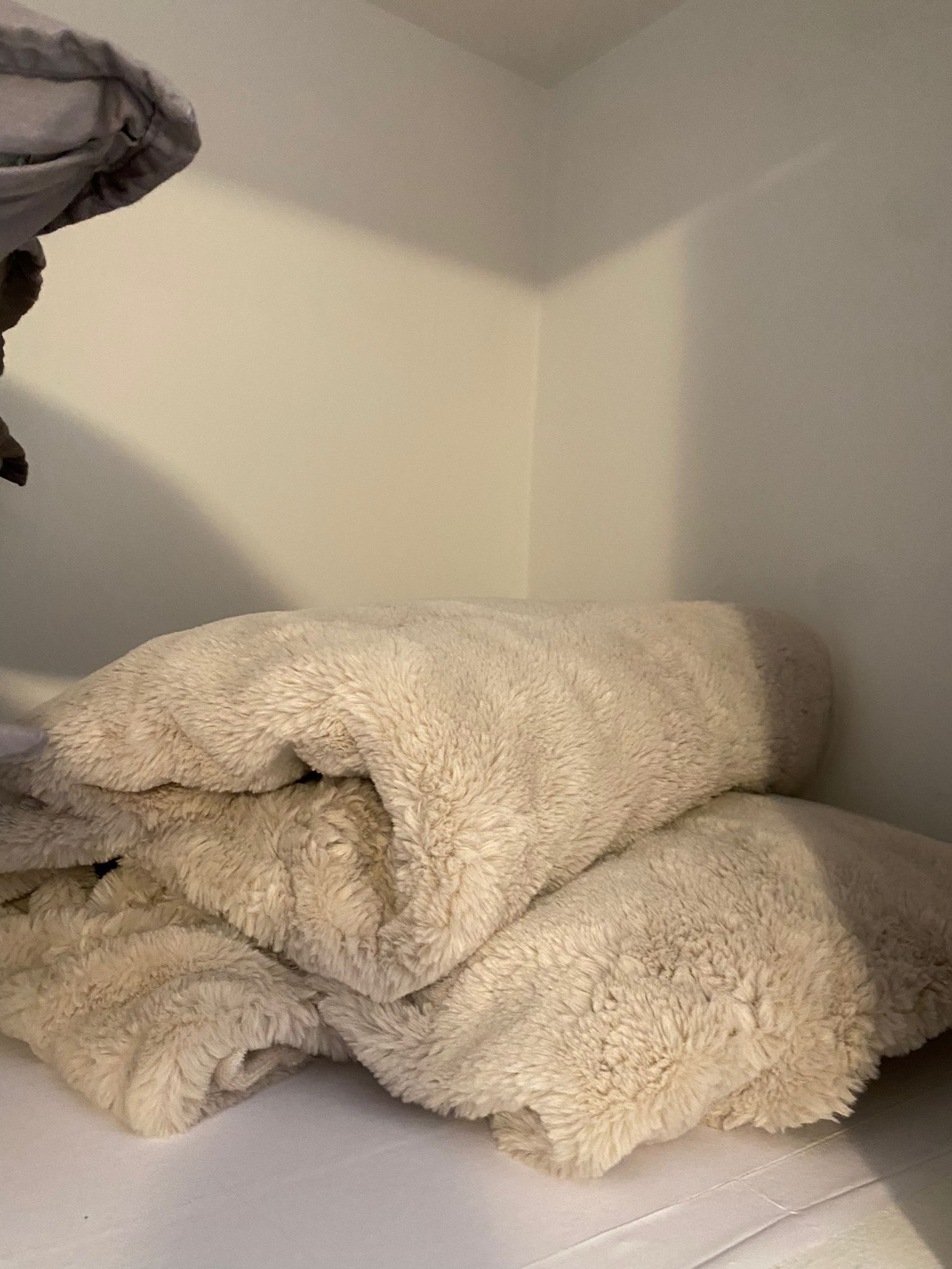 Duvet cover+Pillows (king size) + Blanket - photo 4