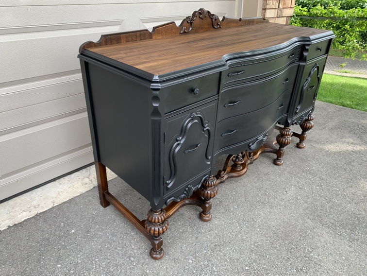 Stunning Refinished Buffet / Sideboard - photo 4