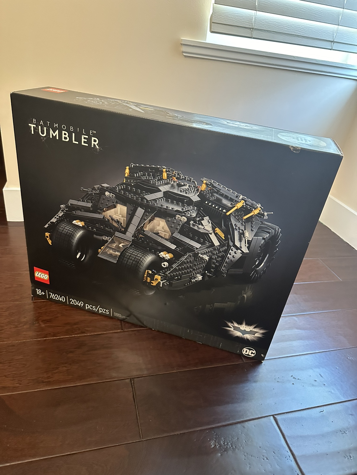 LEGO Batman Batmobile Tumbler