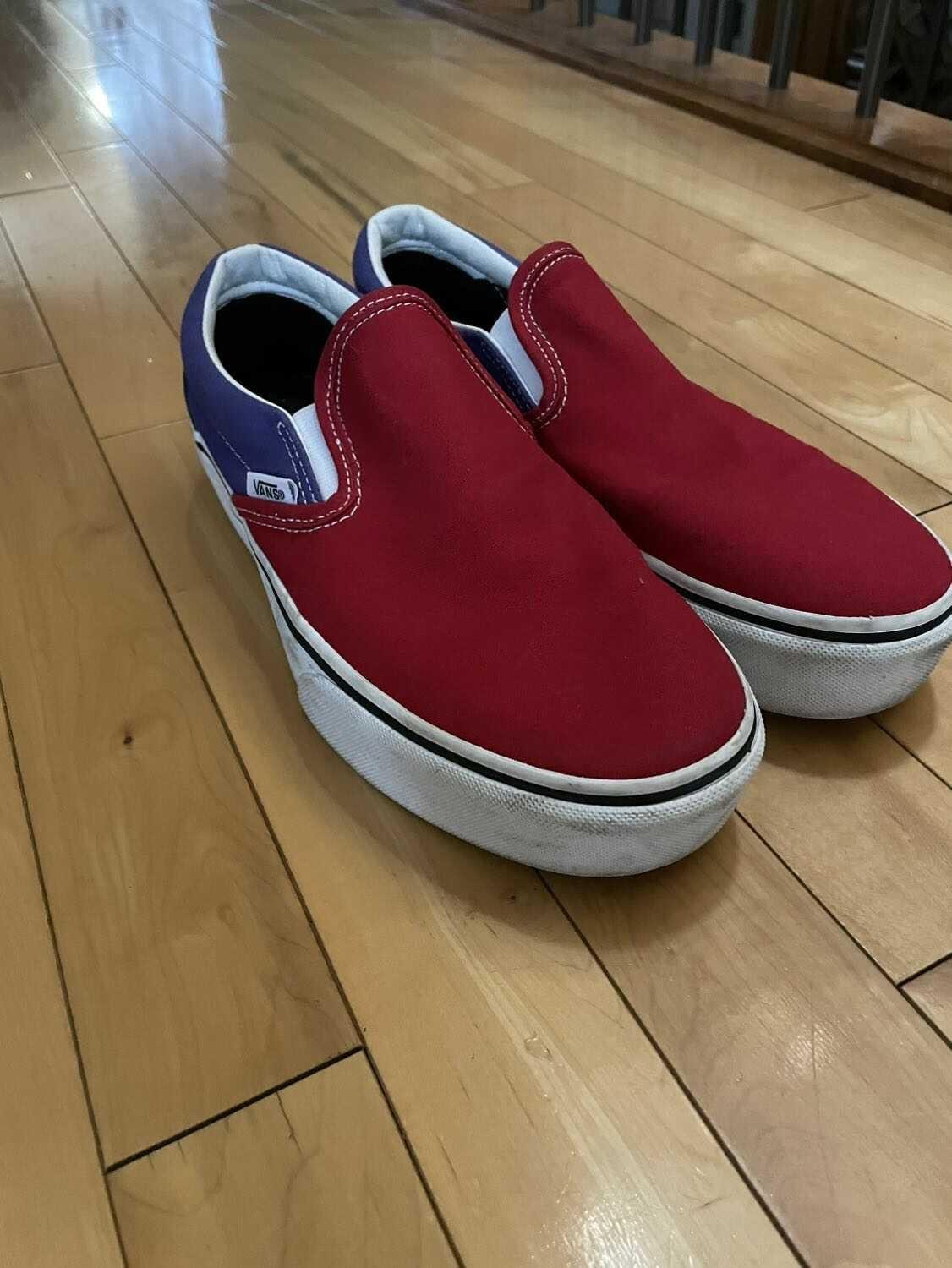 Woman’s colourful platform slip on Vans thumbnail