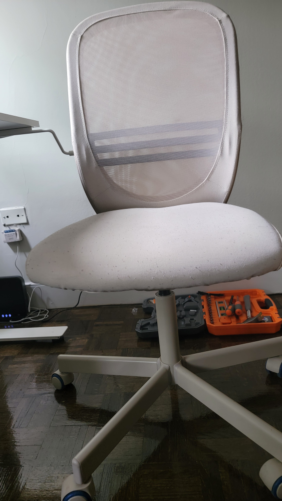 🌟Moving Sale - IKEA Flintan Chair🌟 thumbnail