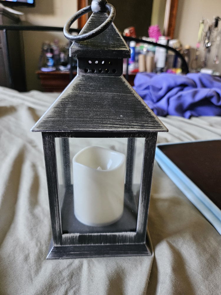Battery operated lantern