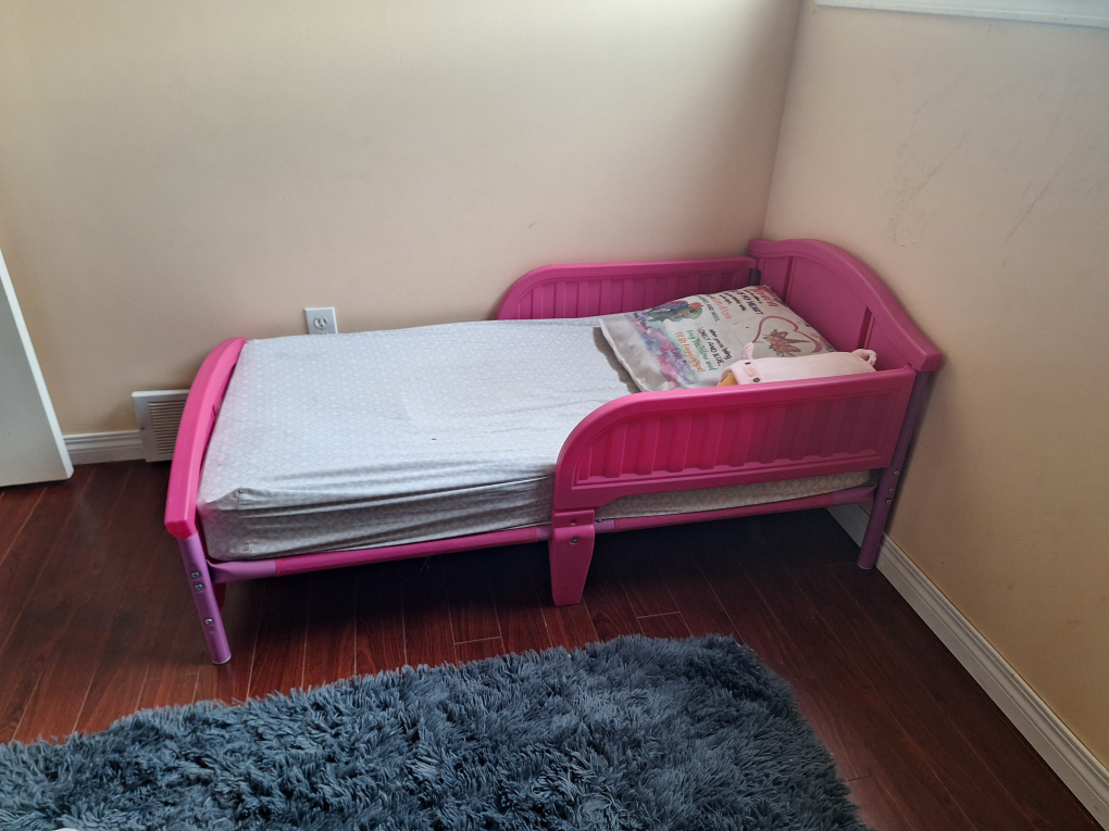 Toddler Bed thumbnail