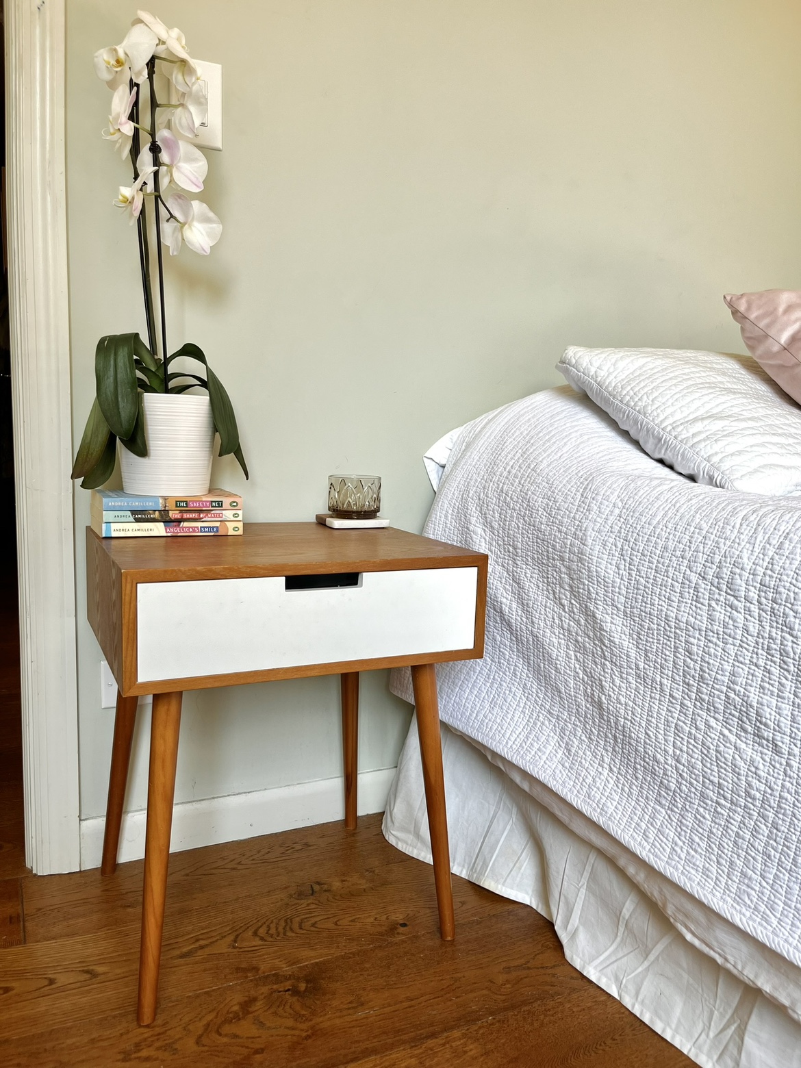 Modern Wooden Nightstand - photo 2