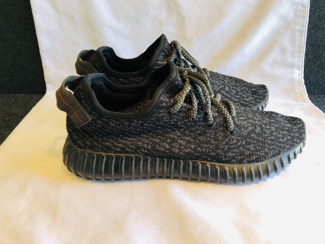 Men��’s Adidas Boost Shoes in Onyx image indicator(3)