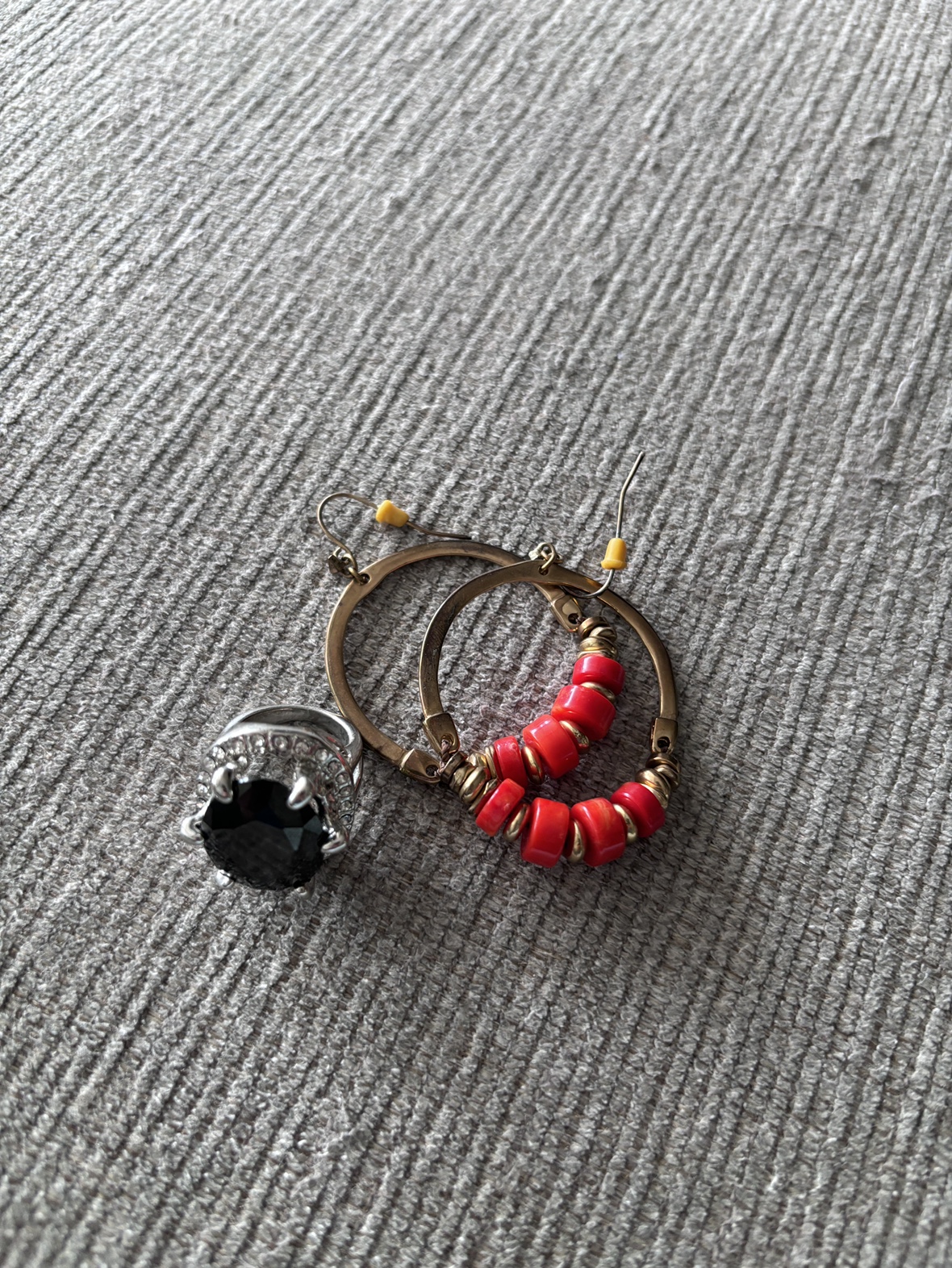 Ear rings