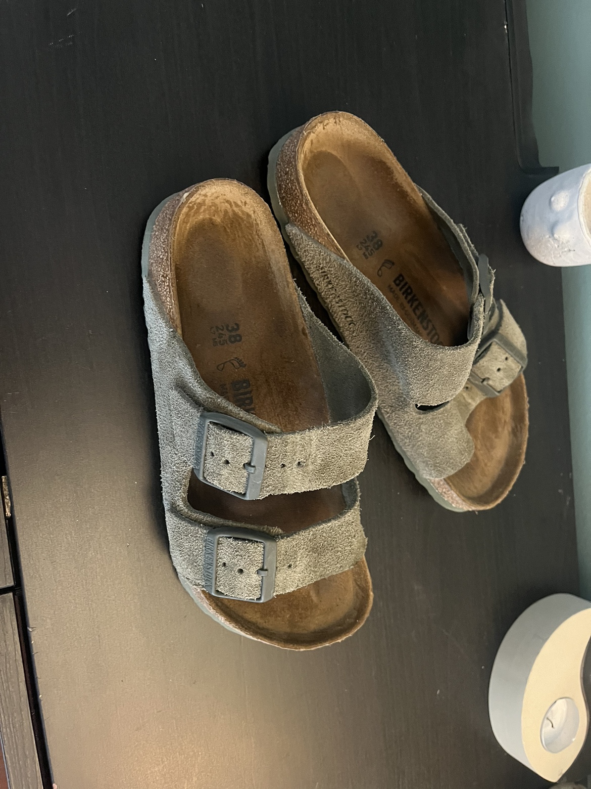 Green suede Birkenstocks - size 38 - photo 3
