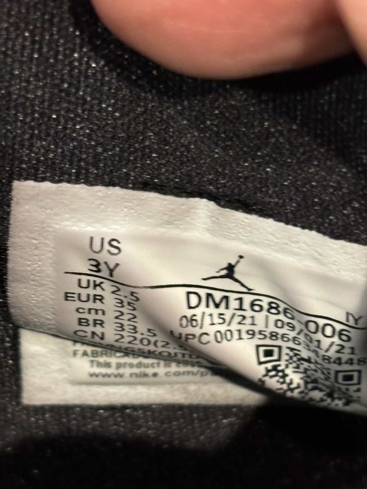 Jordan Flight Club '91 - Size 3Y Basketball Shoes image indicator(5)