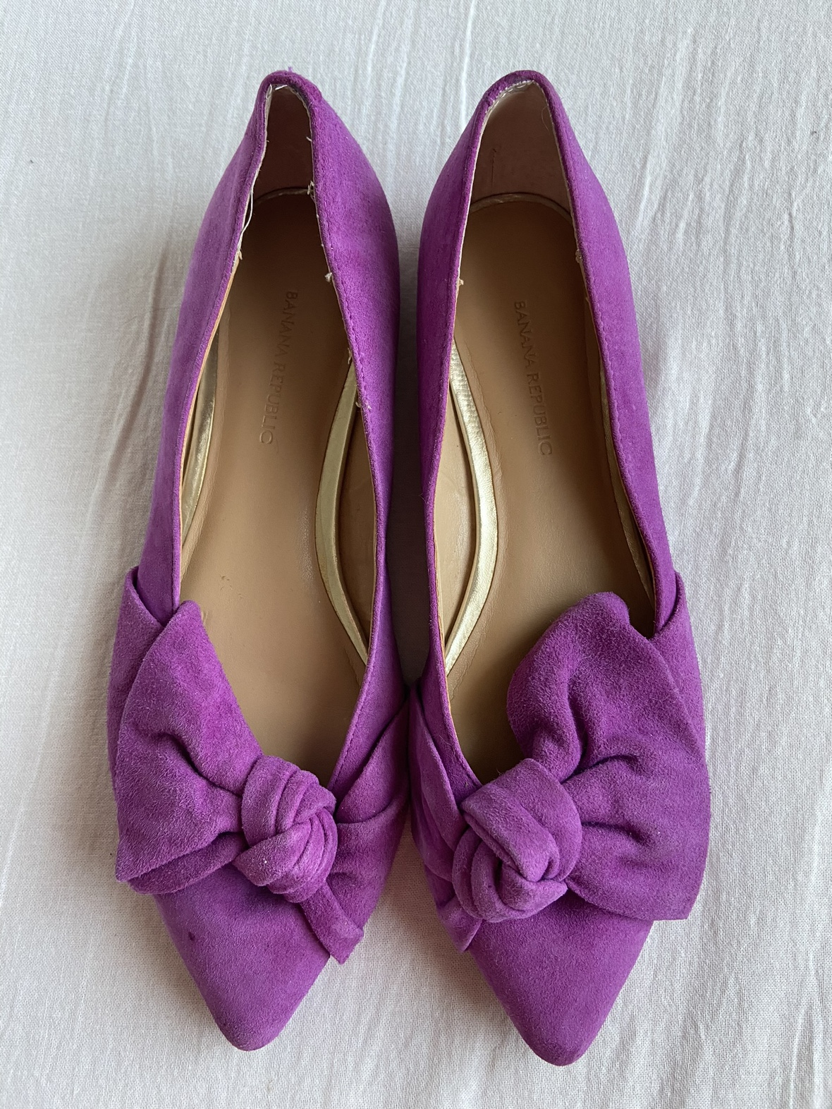 Banana Republic flats with bows size 7
