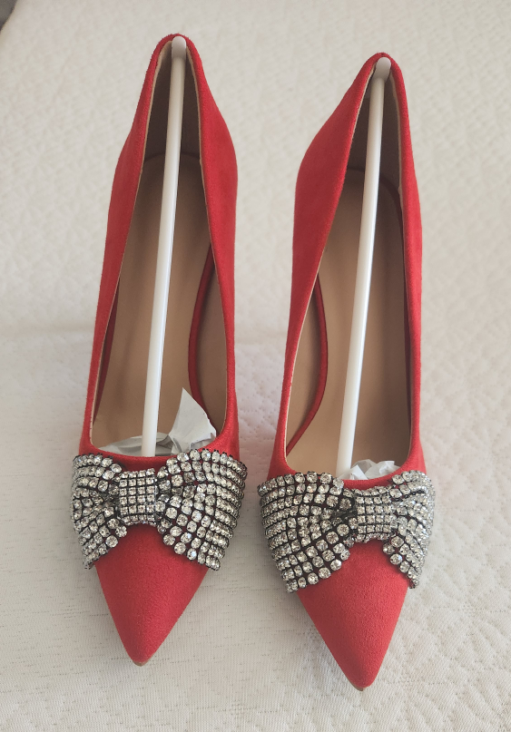 Rhinestone point toe pumps - photo 2