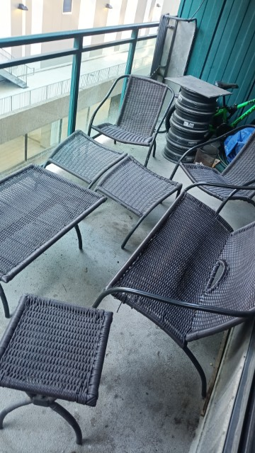 patio set