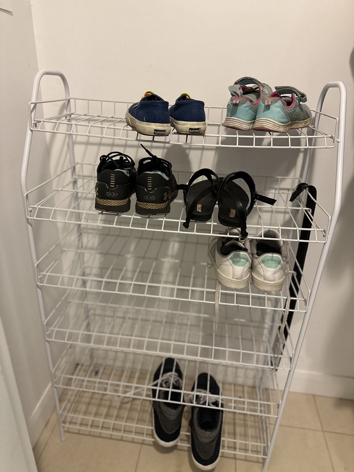 Shoe rack