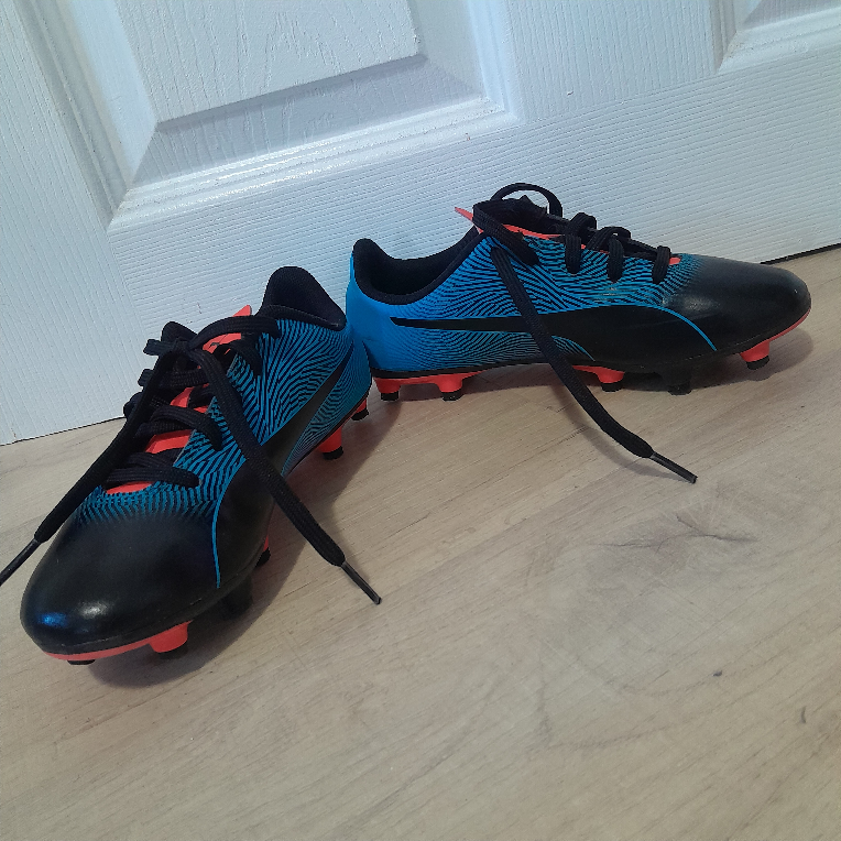 Puma Cleats image indicator(3)