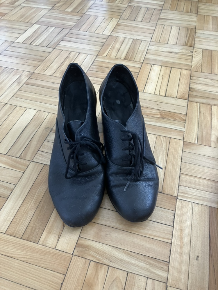 American Apparel leather shoes