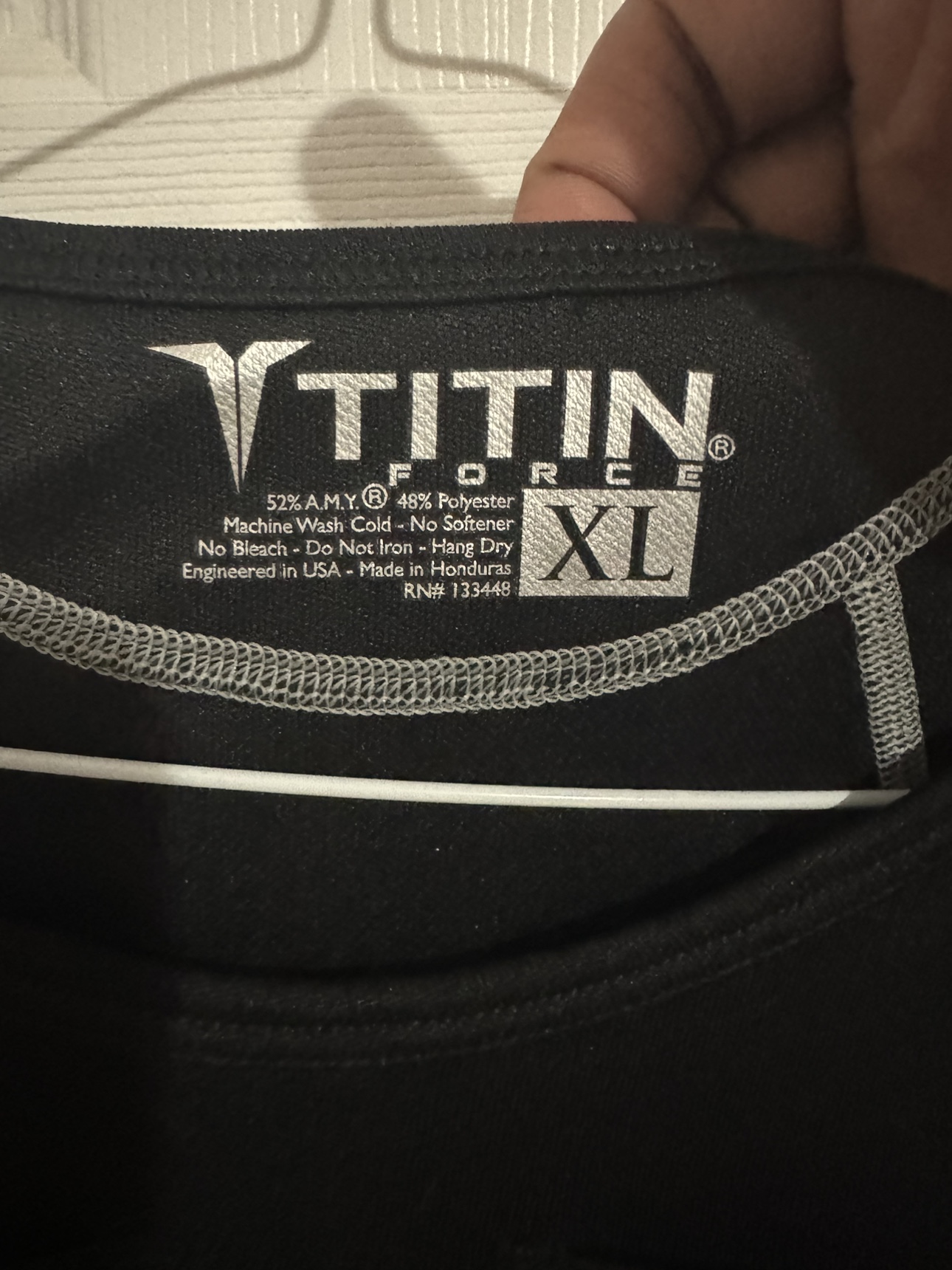 Titin Force Compression Shirt (XL) image indicator(3)
