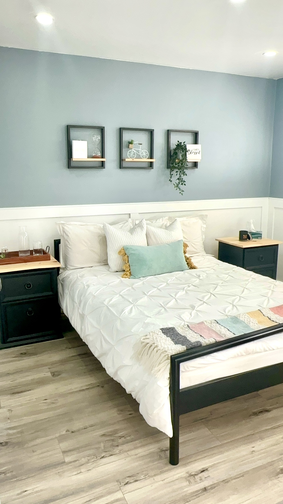 Metal bed/ Power Coated Steel Bed - Queen (with free mattress )
