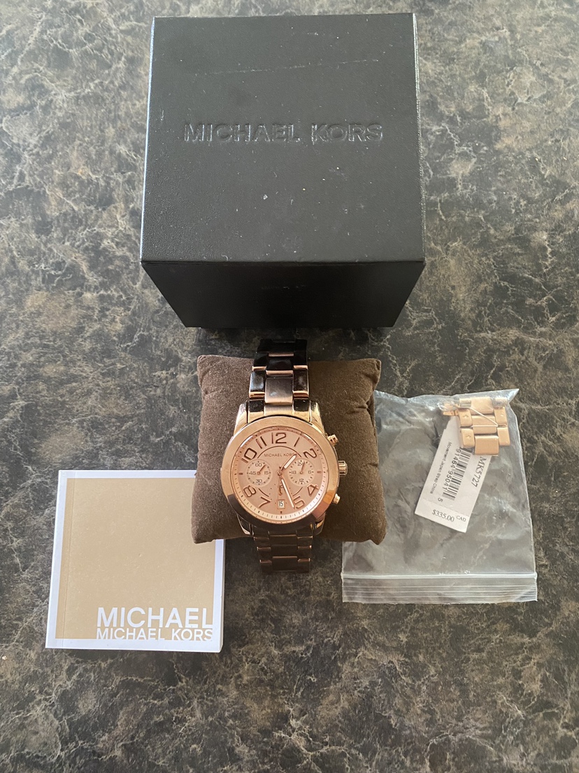 Micheal Kors rose gold Chronograph watch thumbnail
