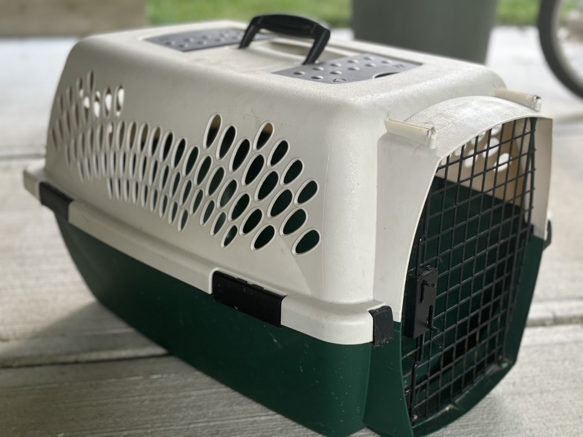 Portable dog/ cat crate thumbnail