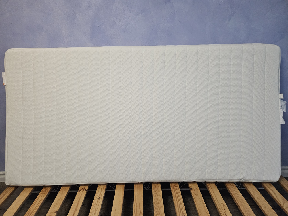 IKEA Meistervik Foam Mattress Twin White 5" height - photo 3