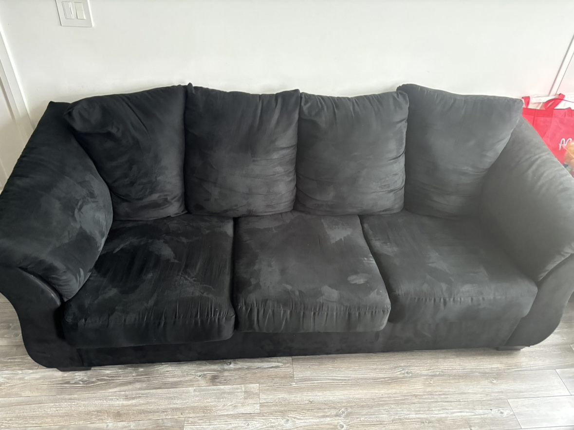 Ashley Darcy 3 Seater Couch thumbnail