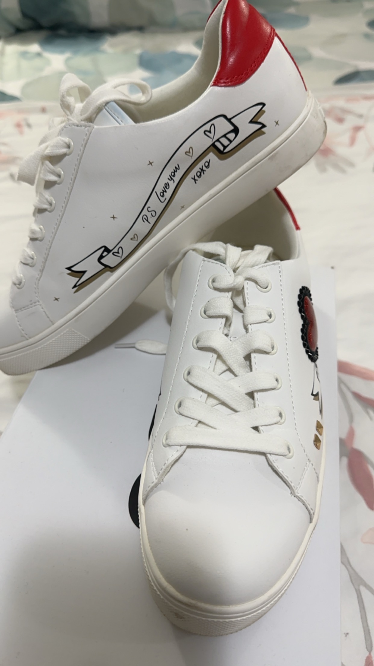 Brand new aldo women sneakers size 9 with box thumbnail