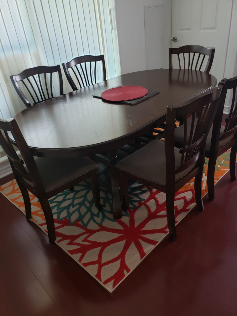 7 piece Dining table
