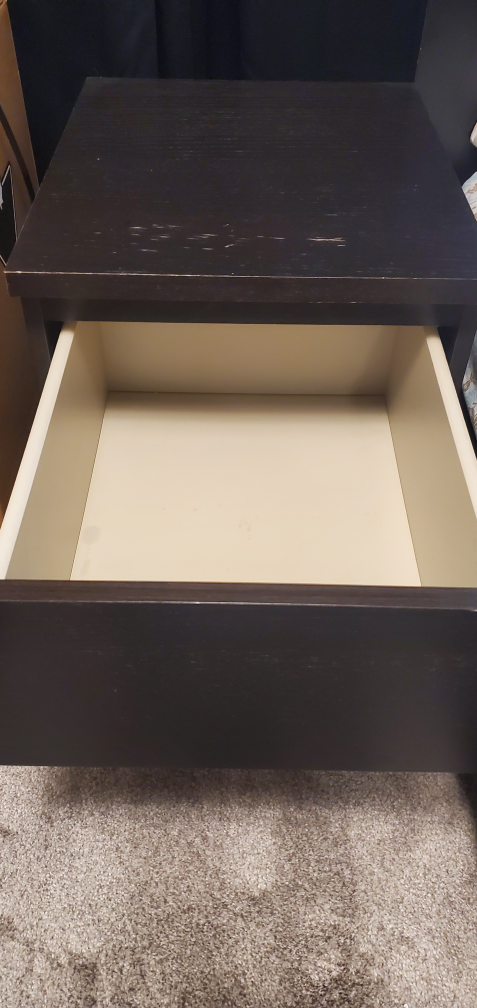 side table - photo 3