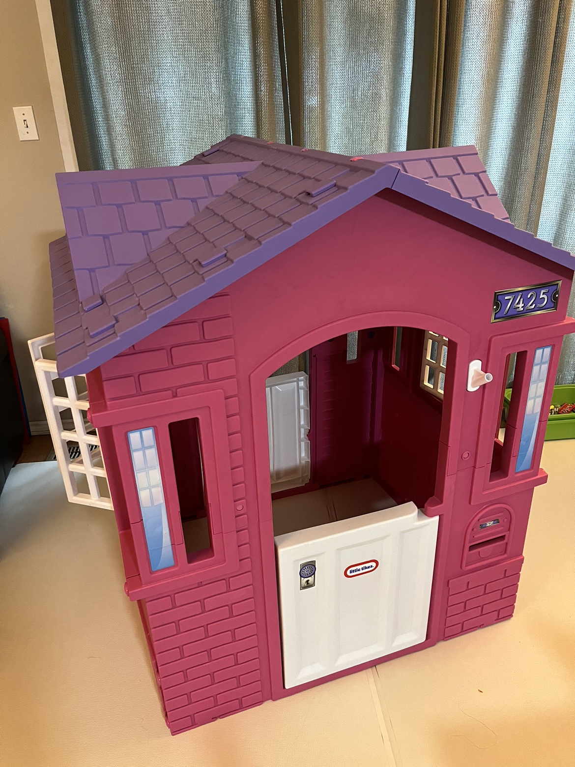 Little Tikes playhouse