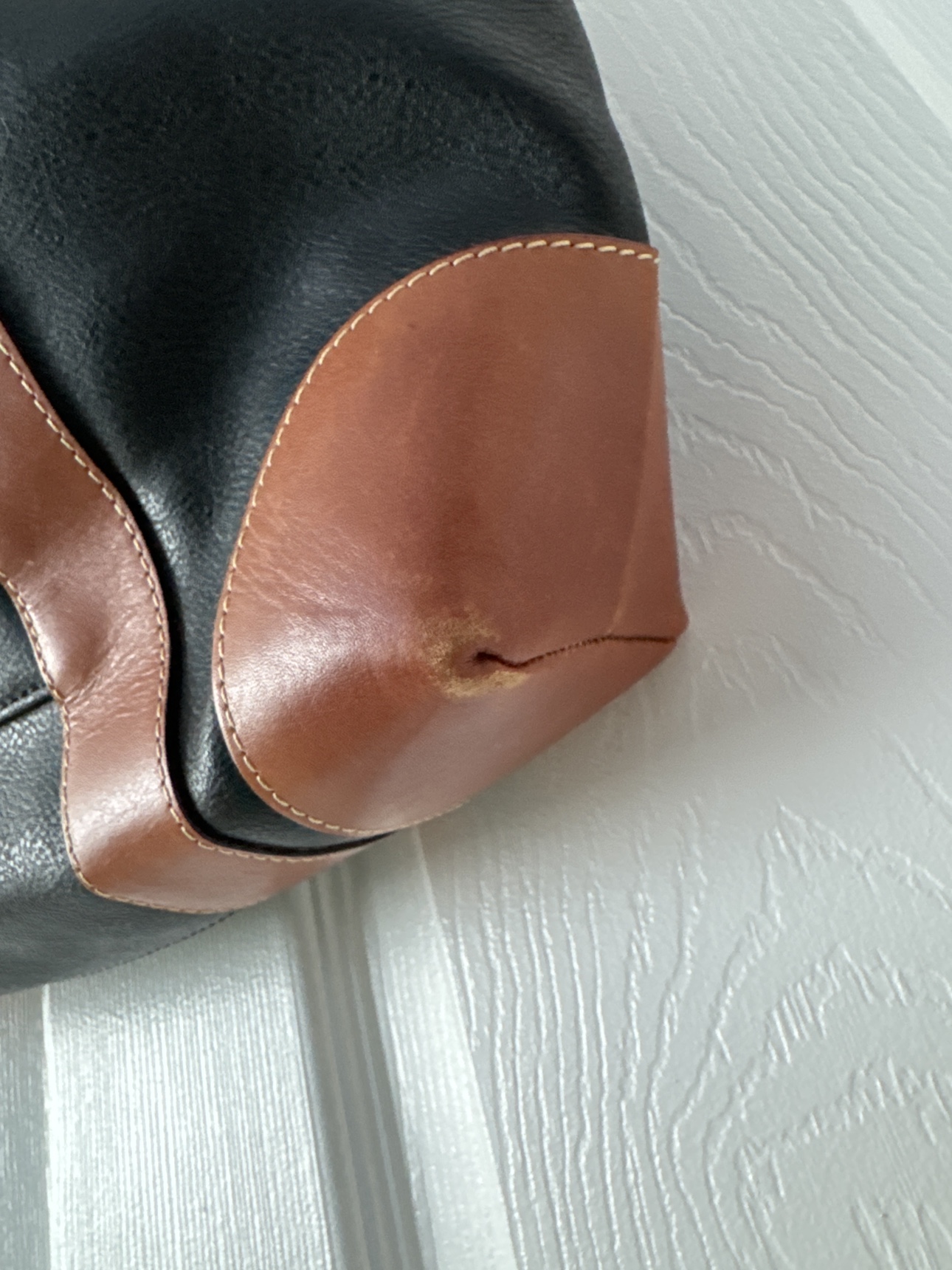VIENTI leather tote bag image indicator(5)