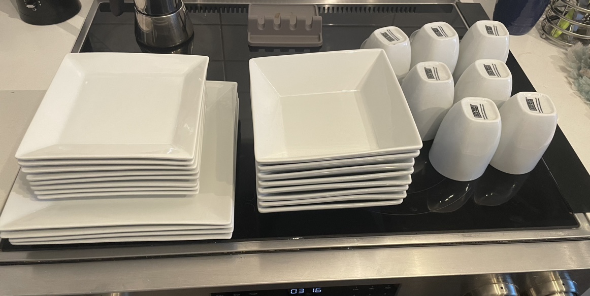 Kitchen stuff plus dinner ware set