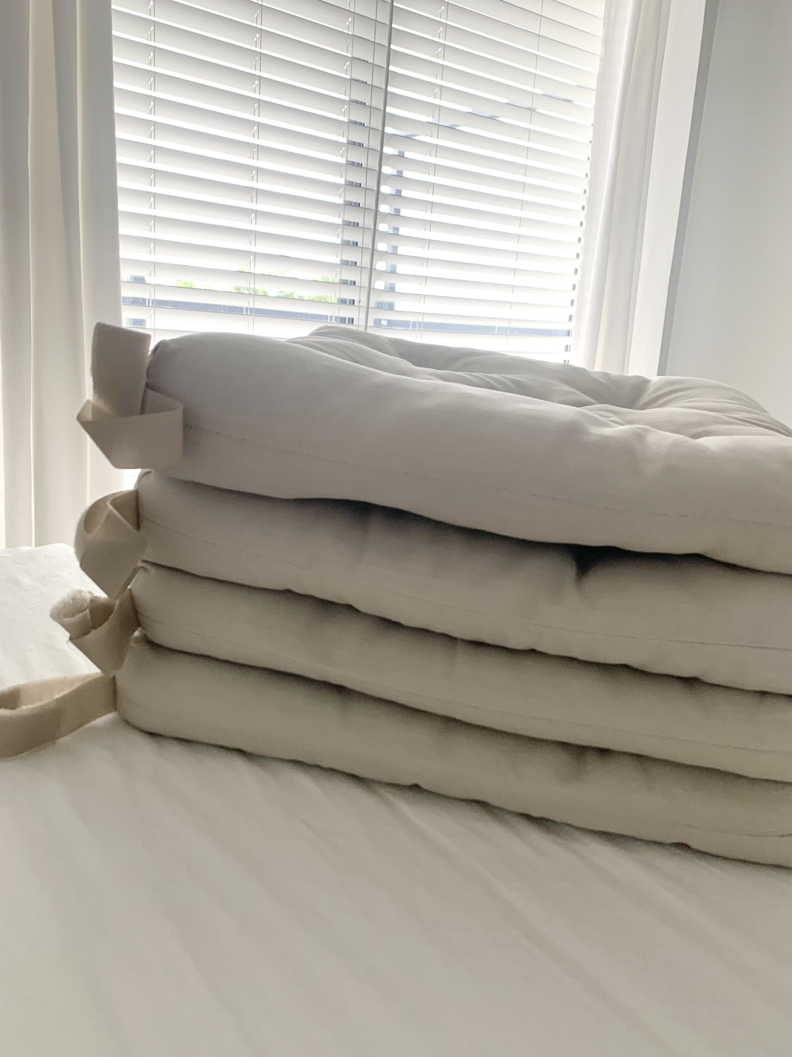 IKEA seat cushions x4 - photo 2