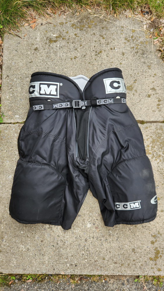 Jr. Large hockey pants