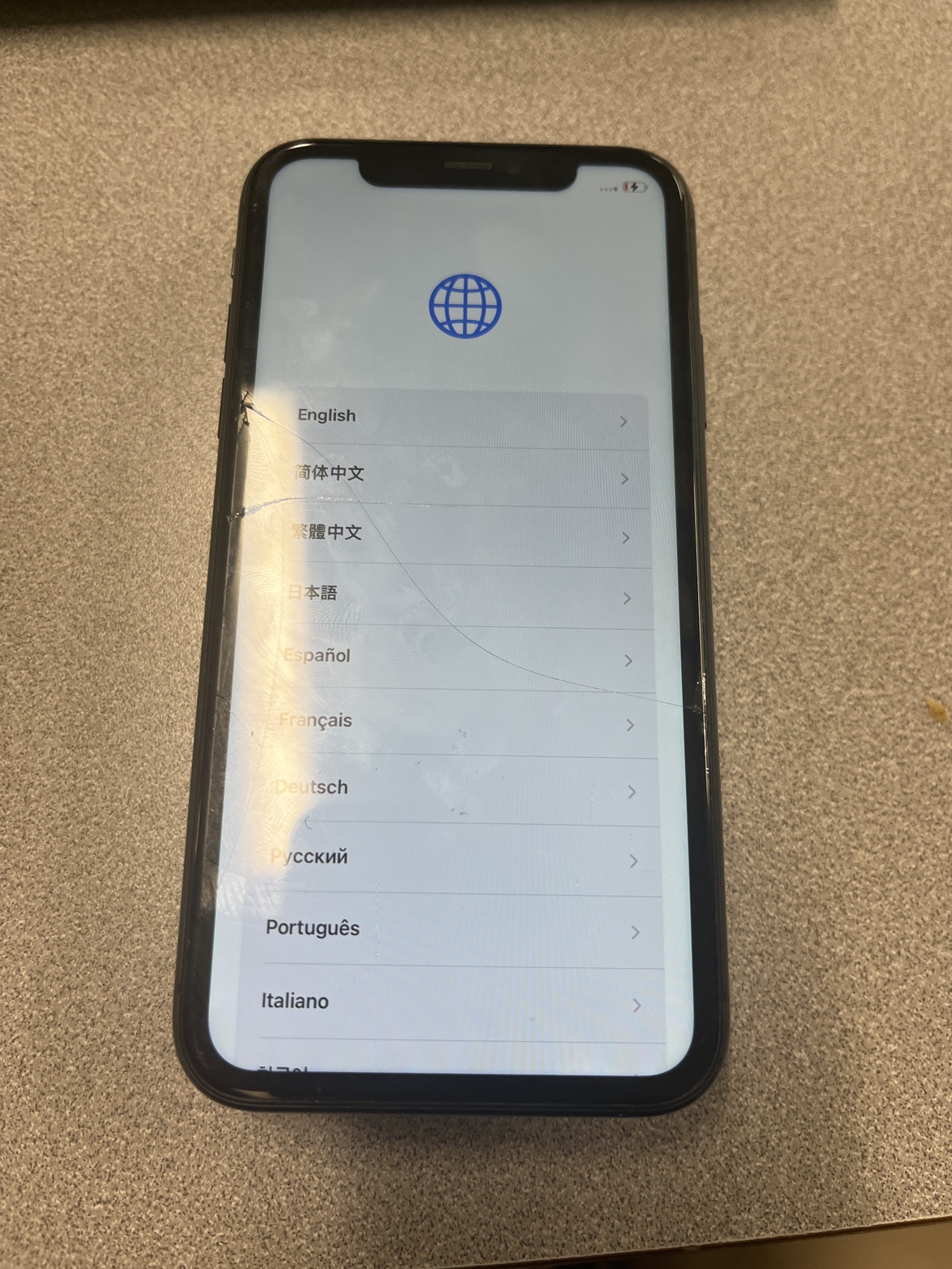 iPhone 11 used 64GB - photo 2