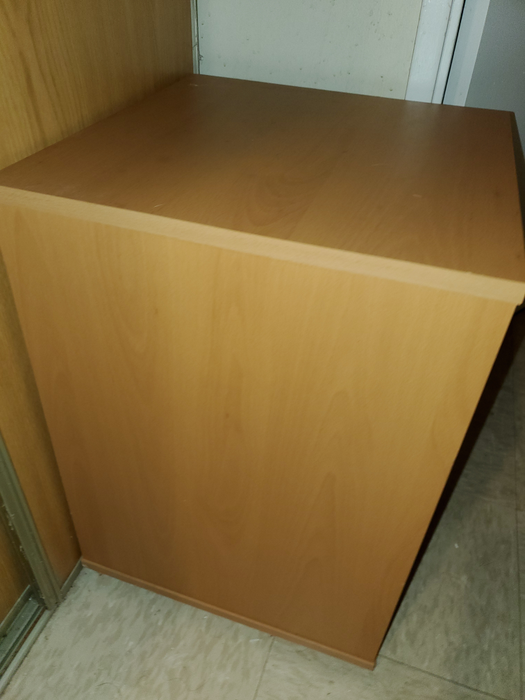 Side table - photo 3